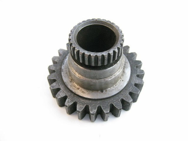 Sidecar drive reduction gearbox hub