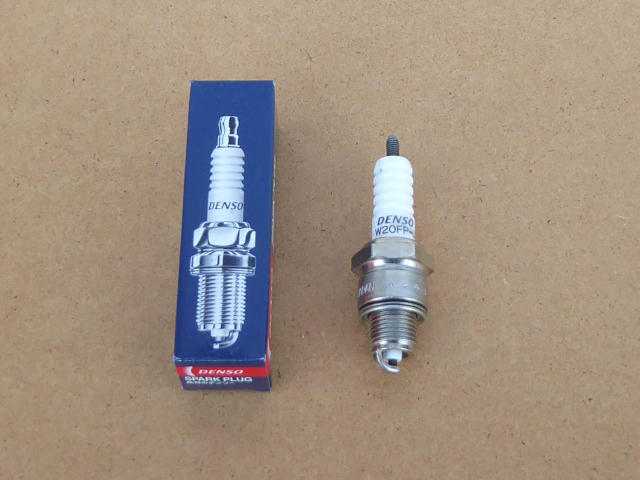 Spark plug Denso W20FP-U (HQ)